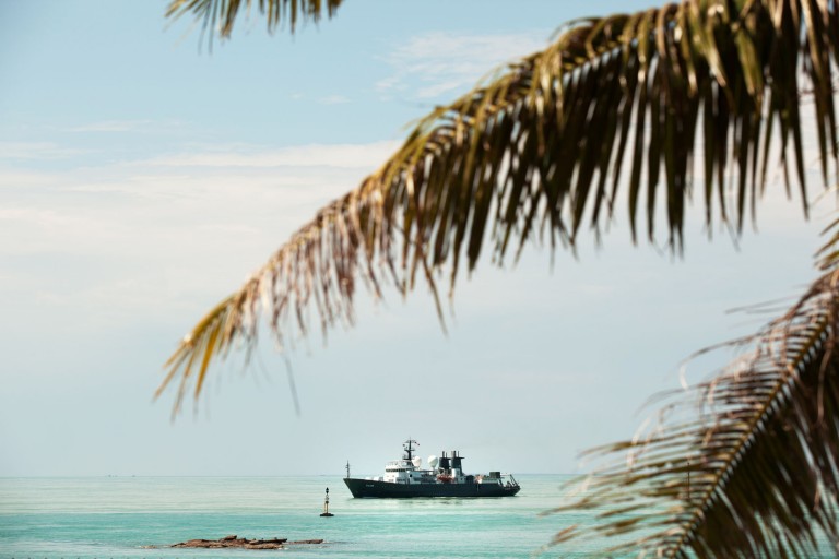 Falkor approaching the port in Broome, Australia.