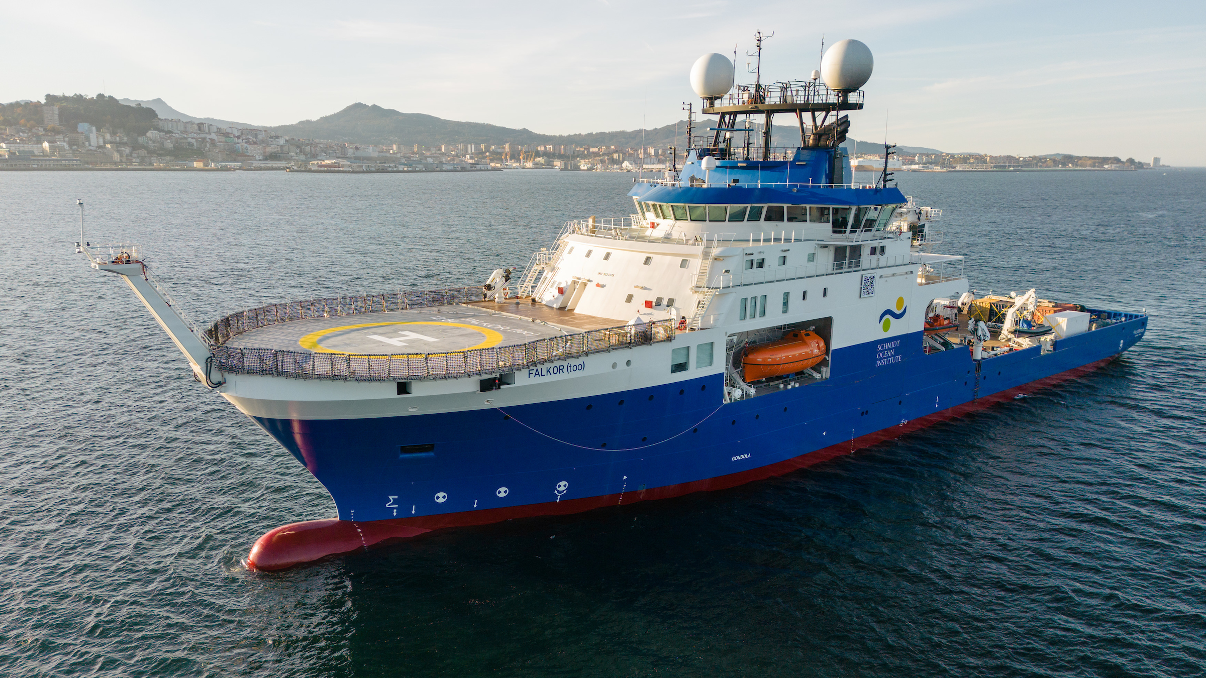 R/V Falkor (too) Specifications - Schmidt Ocean Institute