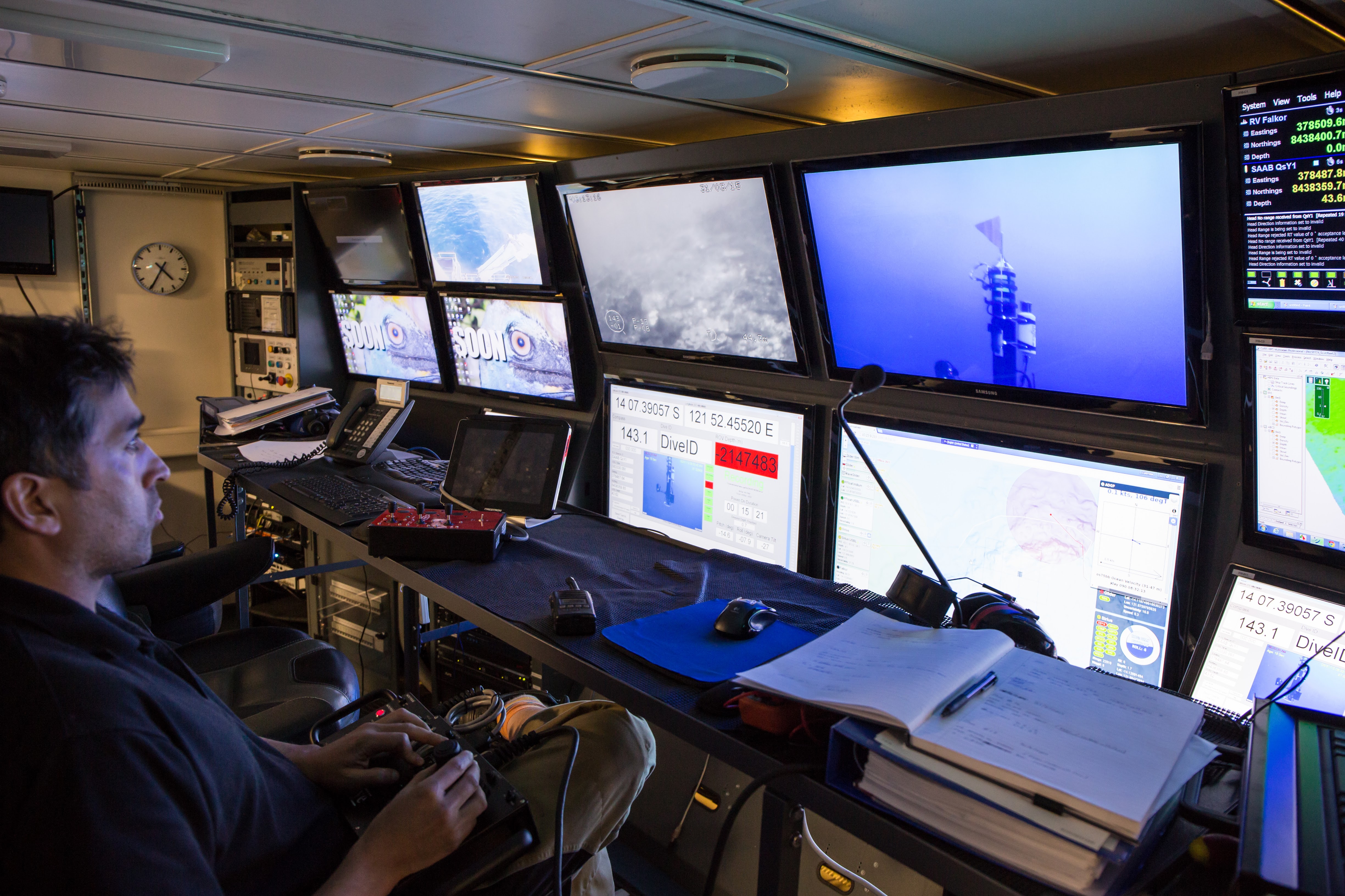 R/V Falkor - Scott Reef on Ship