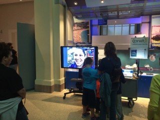 Suraida Nañez James, the multimedia journalist on Falkor, talks with students at the National Museum of Natural History in Washington, D.C. SOI staff Leonard Pace and Allison Miller joined to answer questions and interact live with the audience.