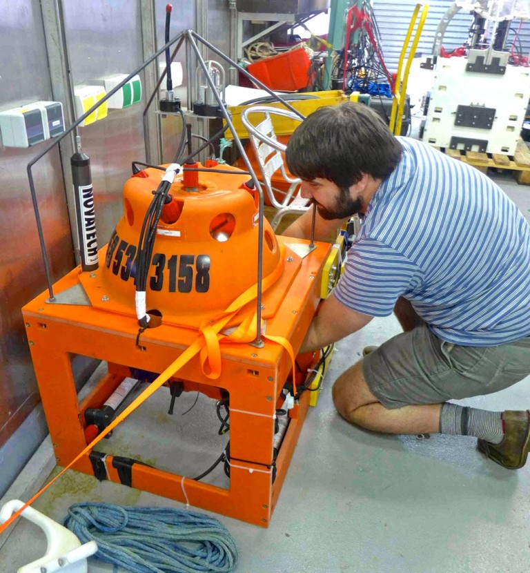 David Barclay getting Deep Sound 2 ready for its historic dive. 