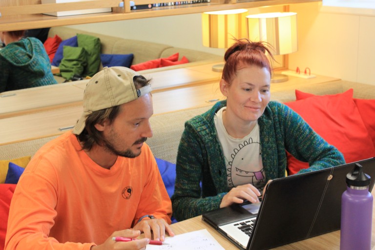 International Pacific Research Center Post-Doctorate Dr. Saulo Soares and student opportunity participant Jennifer Killinger, run through fluid dynamic equations.