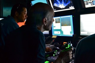 Toshi Mikagawa (left) and Jamie Sherwood at the ROV controls. 