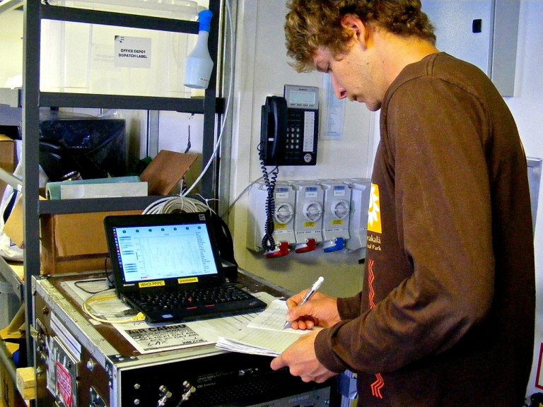 Jonathan Tree logging data from the gravimeter.