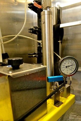 A pressure vessel pressurized to almost 15,000 PSI for growing microbes under in situ pressure conditions.