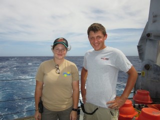 Sandra and Sergio, deckhands on the RV Falkor. 
